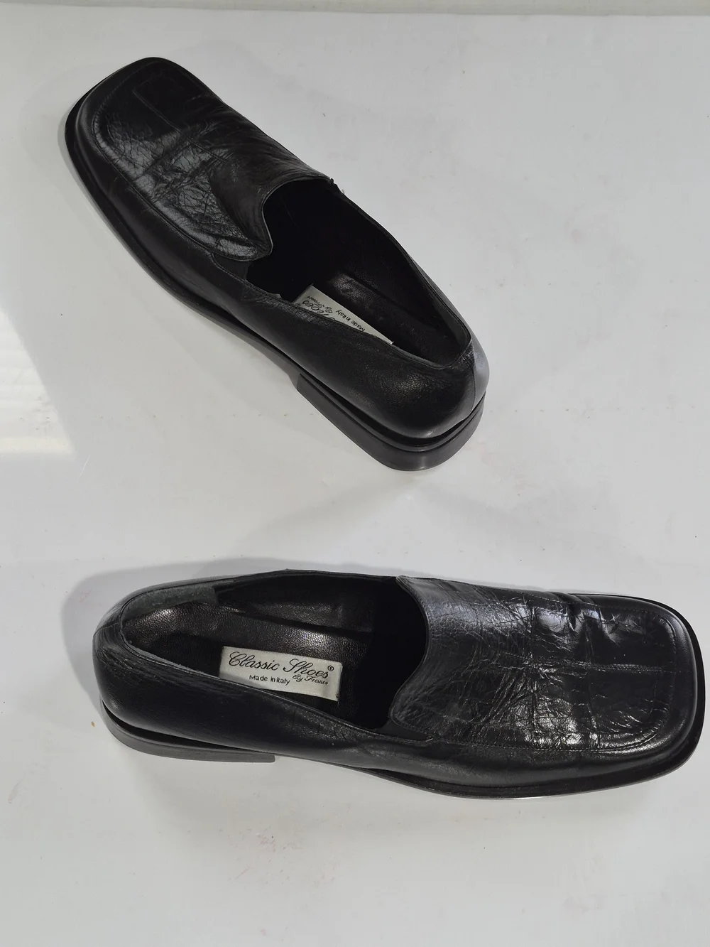 Classic Men's Black Leather Slip-On Loafers Size  10.5-11
